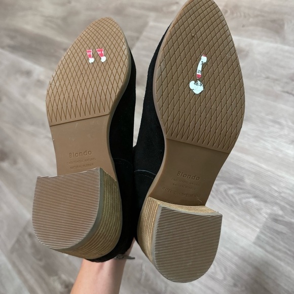 Blondo Ellis Black Suede Ankle Booties Waterproof Impermeable - Picture 6 of 7